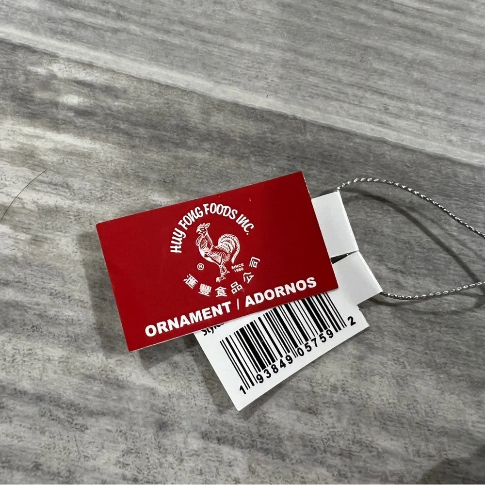 Sriracha Hot‎ Chili Sauce Decoupage Christmas Tree Ornament Novelty New With Tag